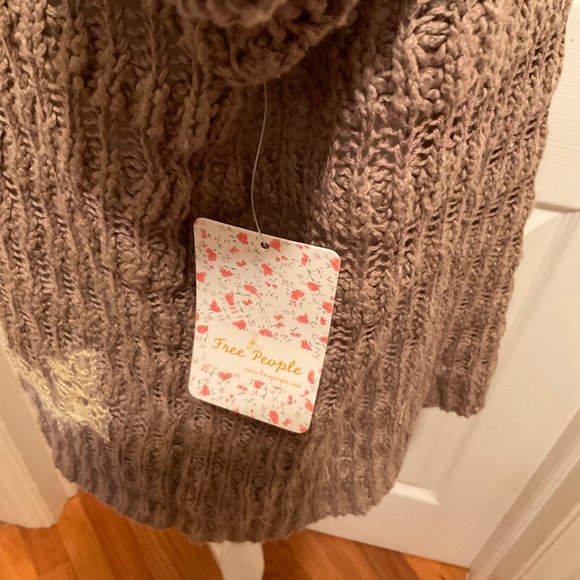 Free People Sweater M Brown Yellow Taupe Applique Long Sleeve Semi-Open Eave NWT - Picture 6 of 11